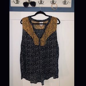 Floral tank size XL